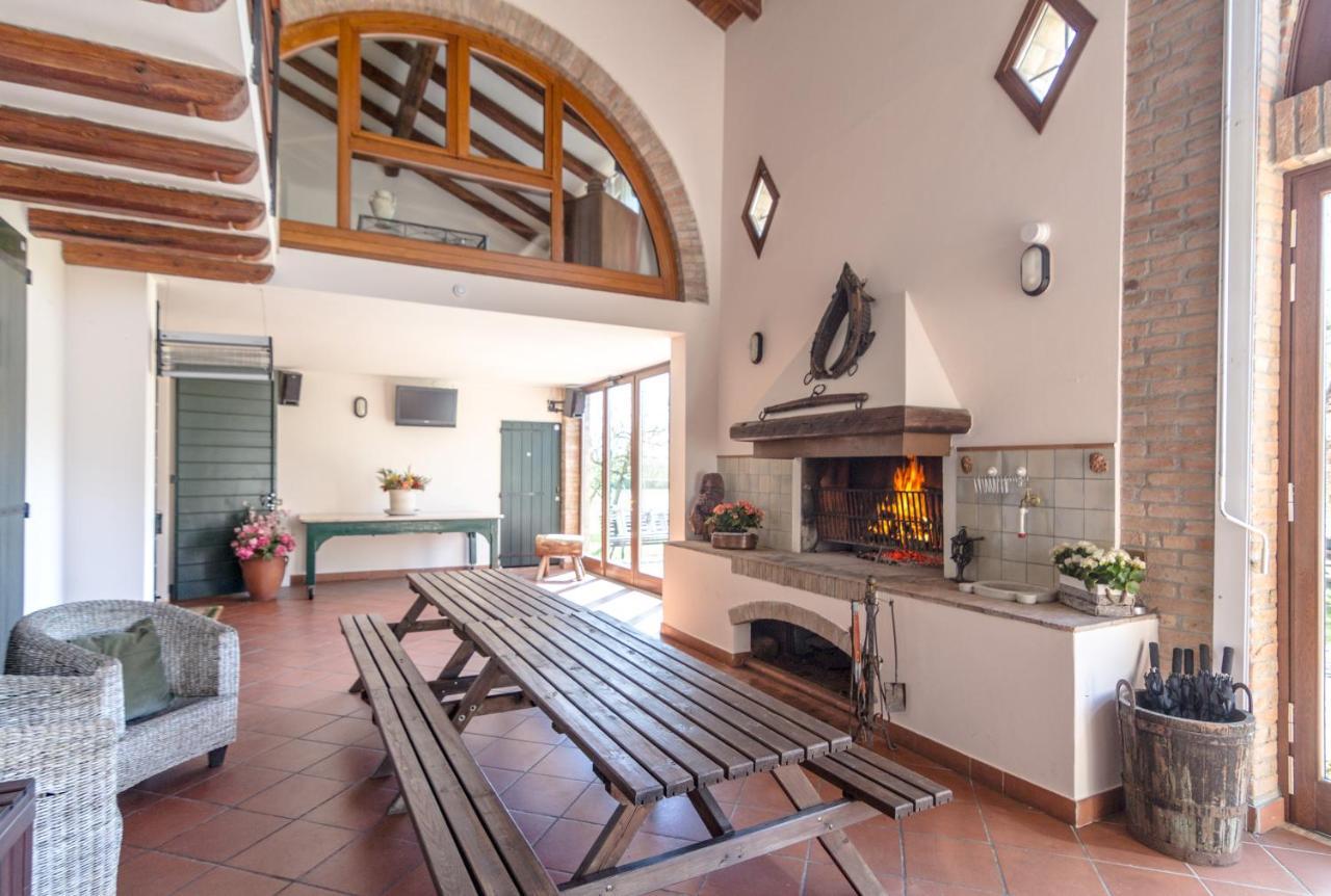 Villa Casolare La Quercia Correzzola Exterior foto