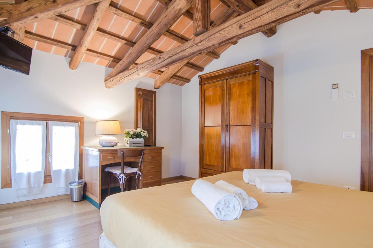 Villa Casolare La Quercia Correzzola Exterior foto