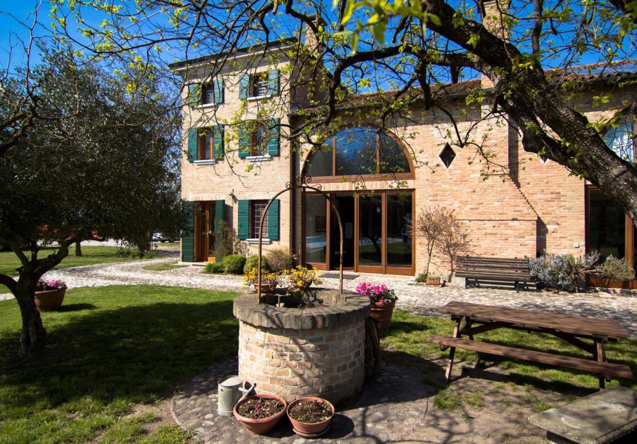 Villa Casolare La Quercia Correzzola Exterior foto