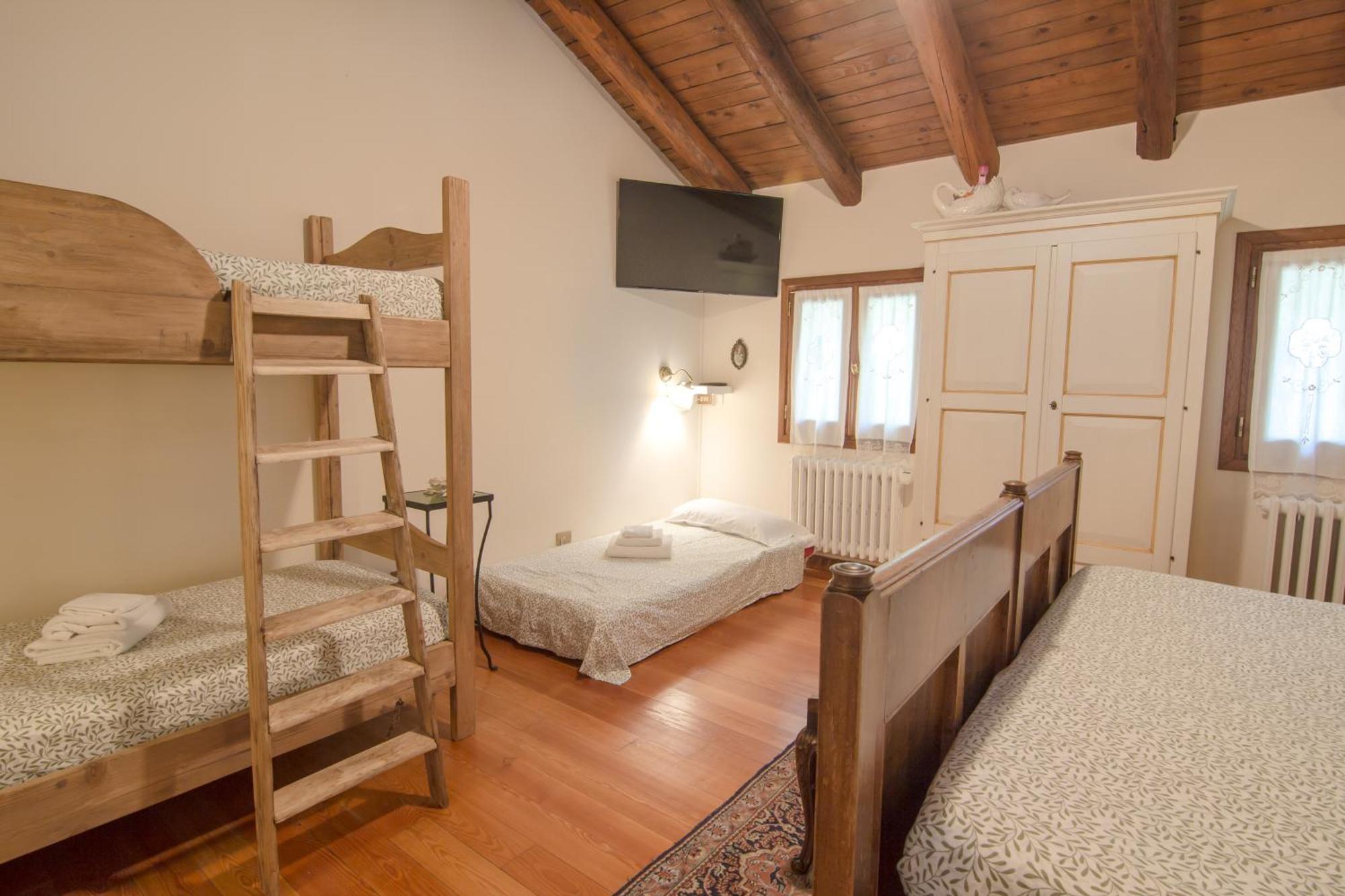 Villa Casolare La Quercia Correzzola Zimmer foto